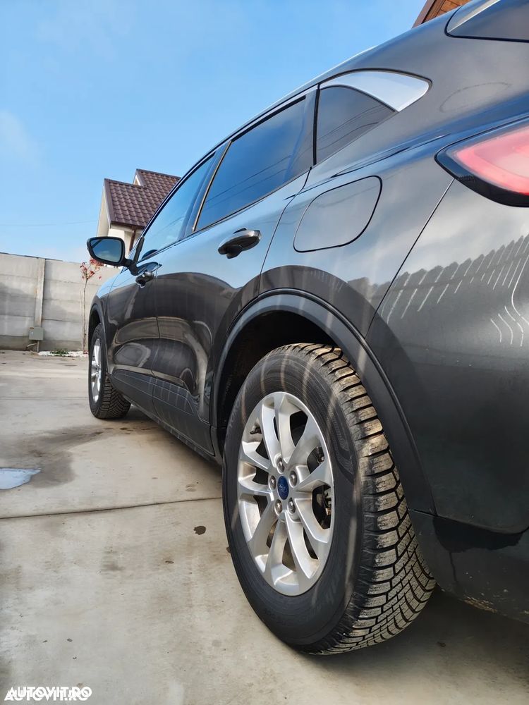 Ford Kuga 2.5 Duratec FHEV 4x4 TITANIUM X - 25