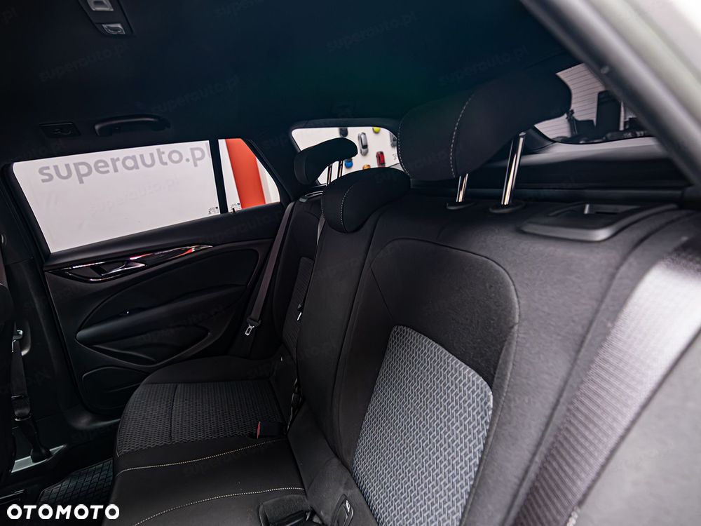 Opel Insignia 2022