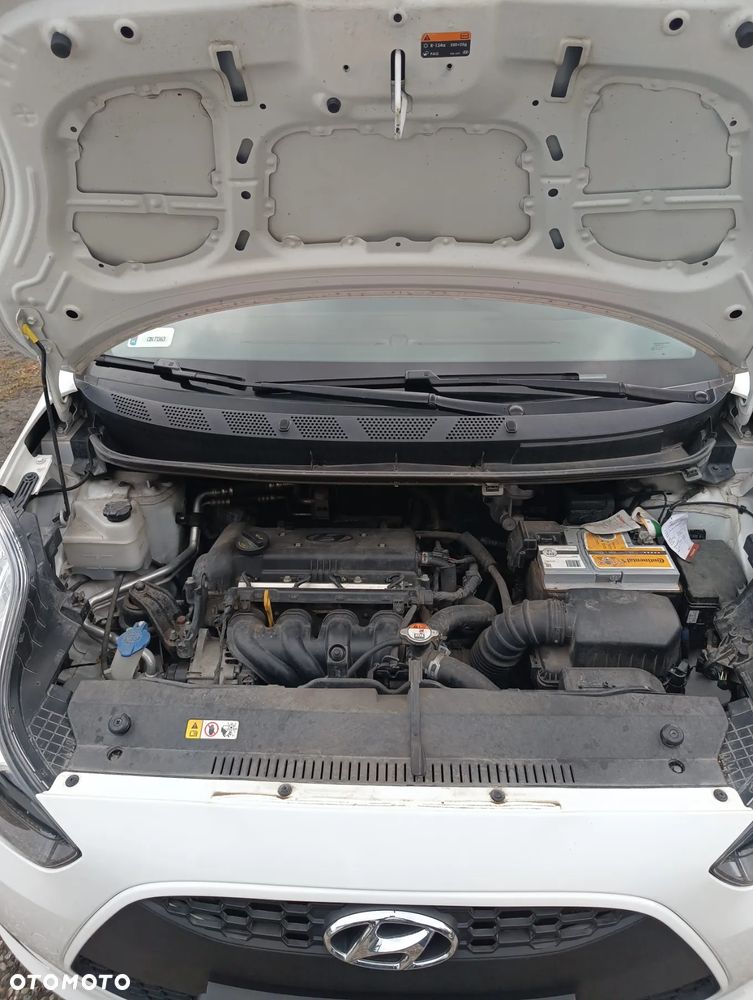 Hyundai ix20 1.6 Classic + - 6