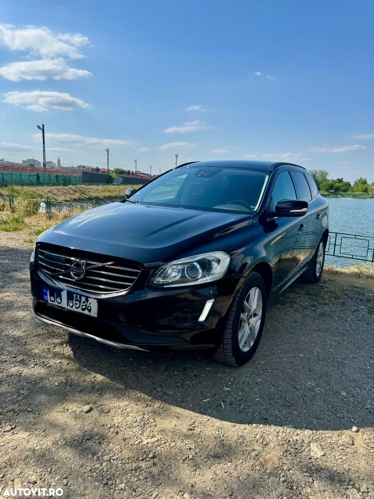 Volvo XC 60 D4AWD Kinetic - 1