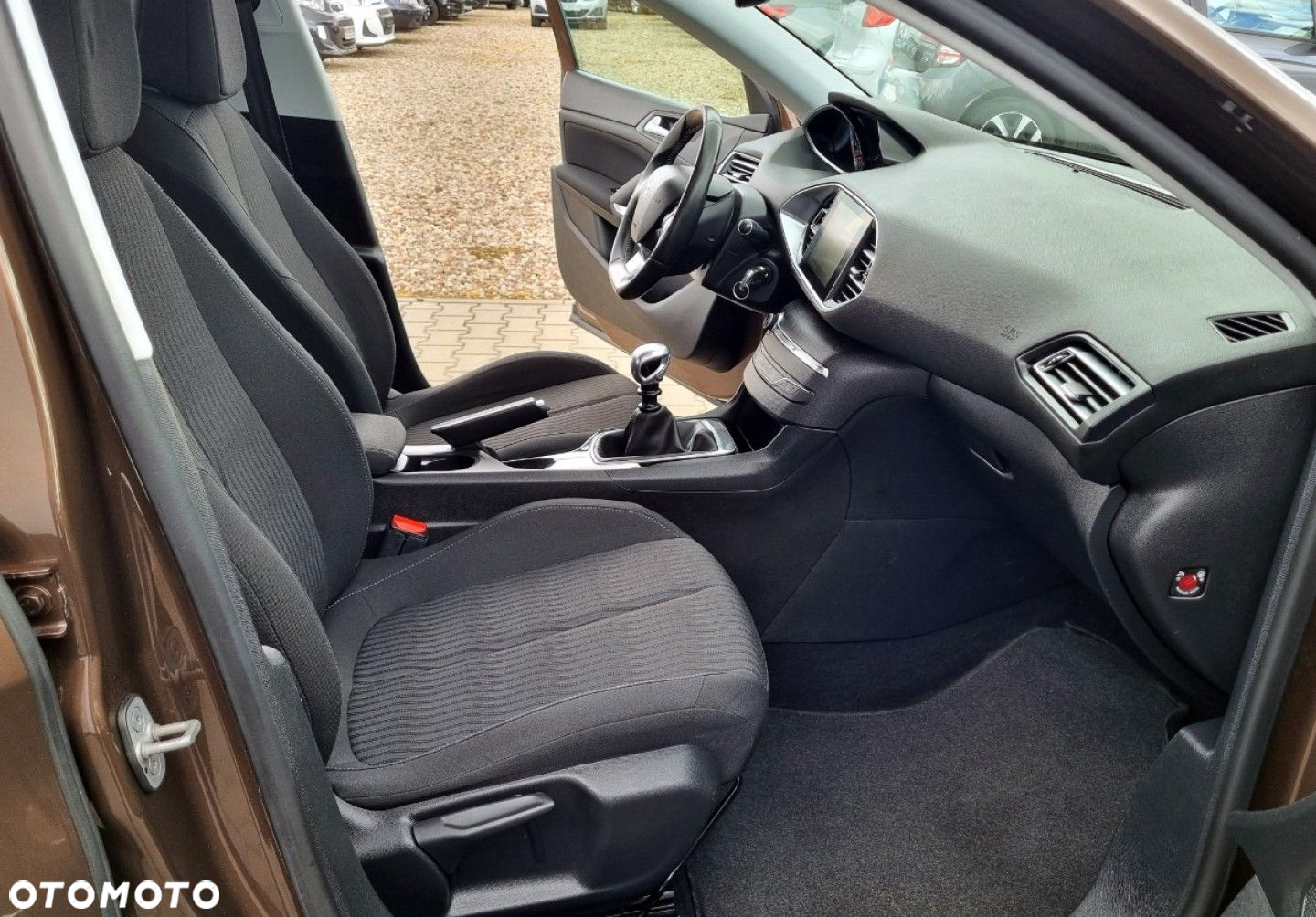 Peugeot 308 - 32