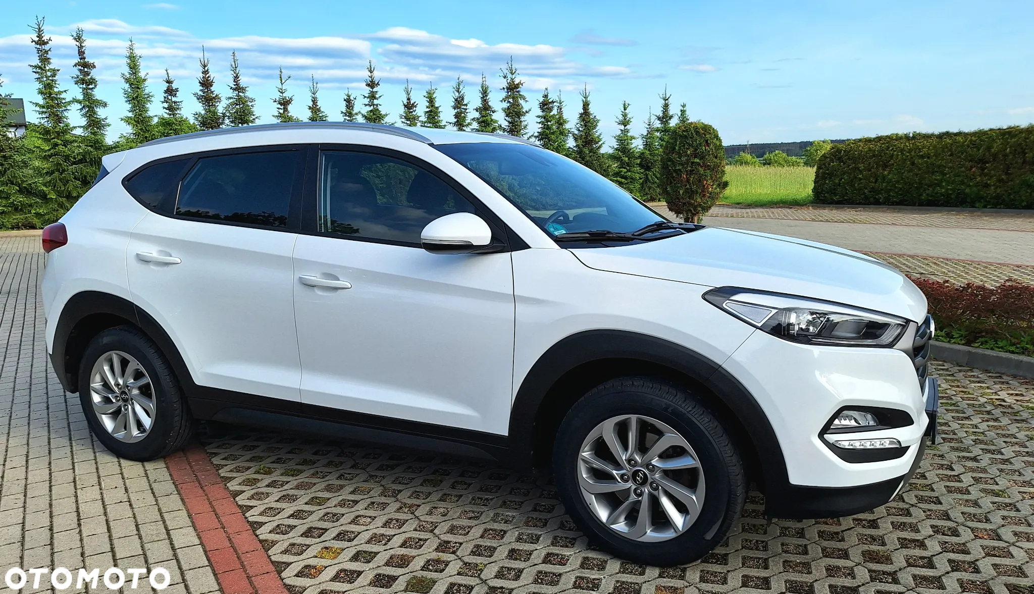 Hyundai Tucson blue 1.7 CRDi 2WD Intro Edition - 13