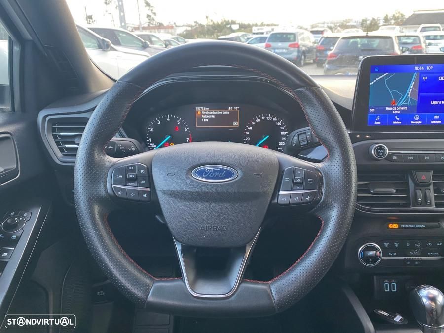Ford Focus 1.0 EcoBoost Active - 6