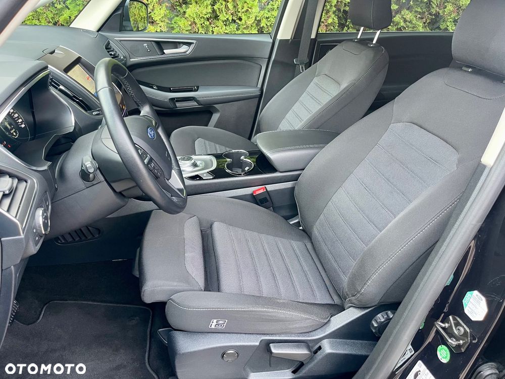 Ford S-Max 2.5 Duratec FHEV TITANIUM - 36