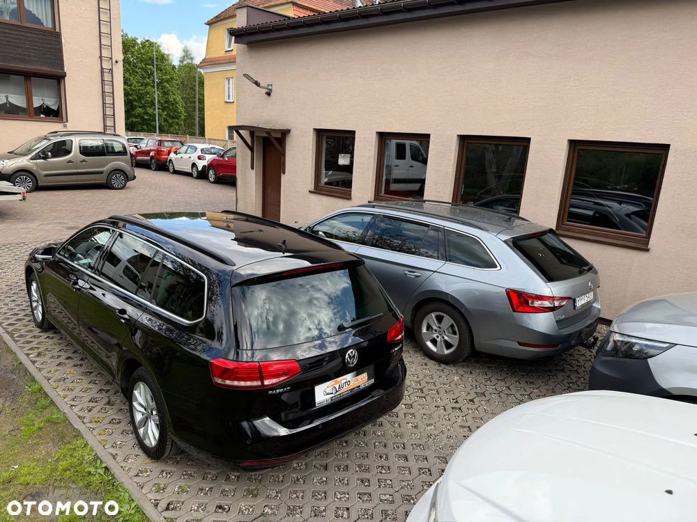Volkswagen Passat 1.6 TDI (BlueMotion Technology) Comfortline - 29