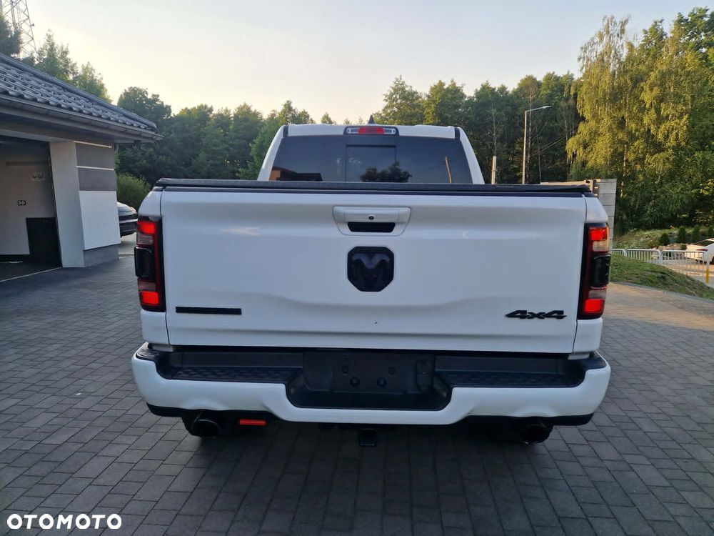 RAM 1500 5.7 Crew Cab Laramie - 19