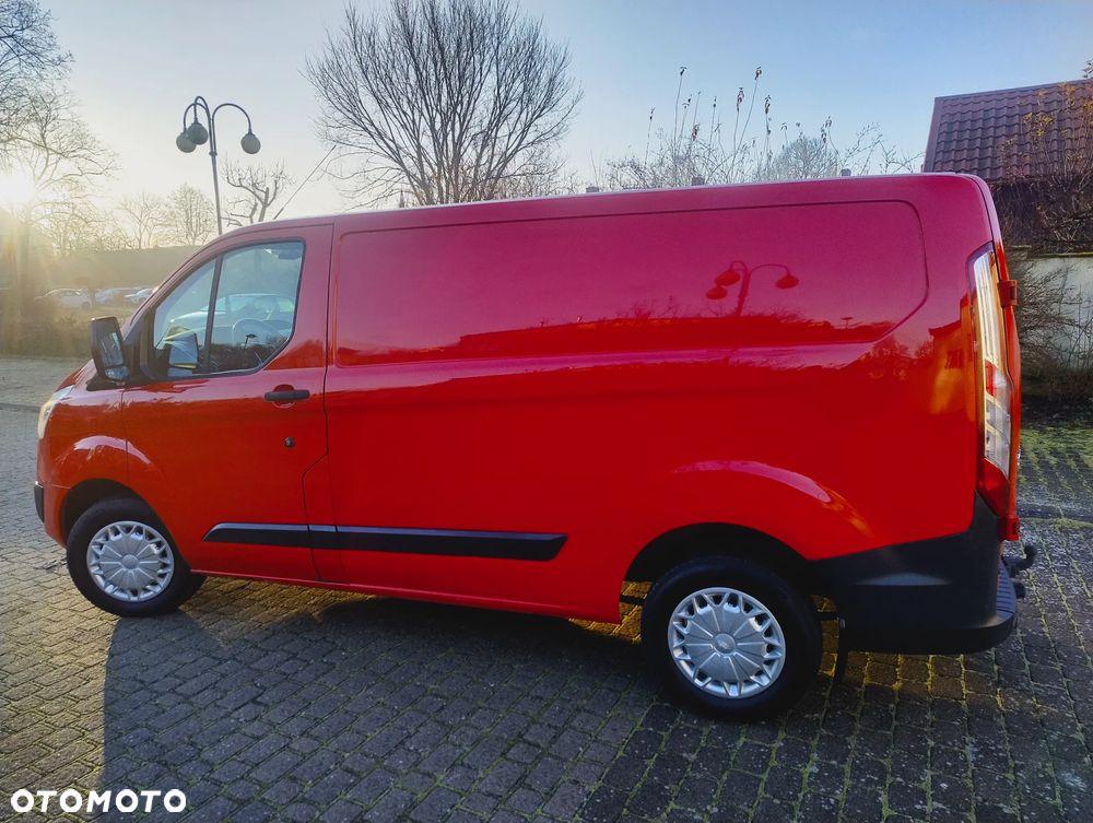 Ford TRANSIT CUSTOM - 6