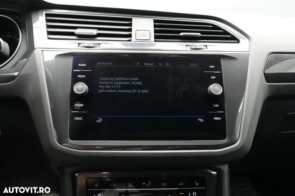 Volkswagen Tiguan 2.0 TDI SCR DSG 4Motion Elegance - 21