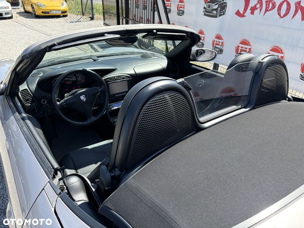 Porsche Boxster - 35