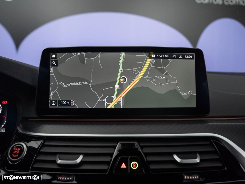 BMW 520 d Pack Desportivo M Auto - 30