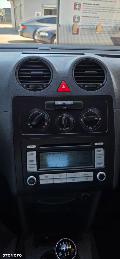 Volkswagen Caddy - 23