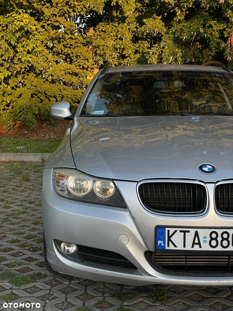 BMW Seria 3 318d - 8