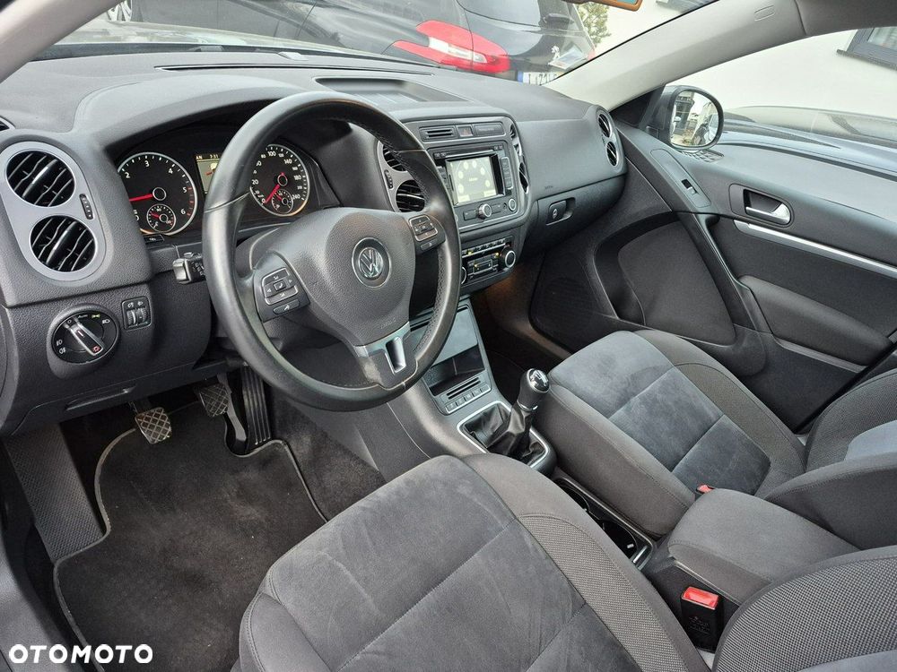 Volkswagen Tiguan - 5