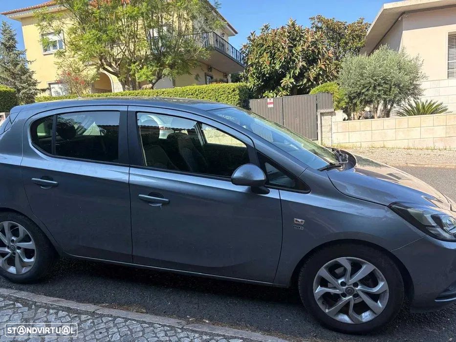 Opel Corsa 1.2 120 Anos - 4