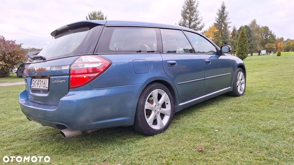 Subaru Legacy 3.0R - 14