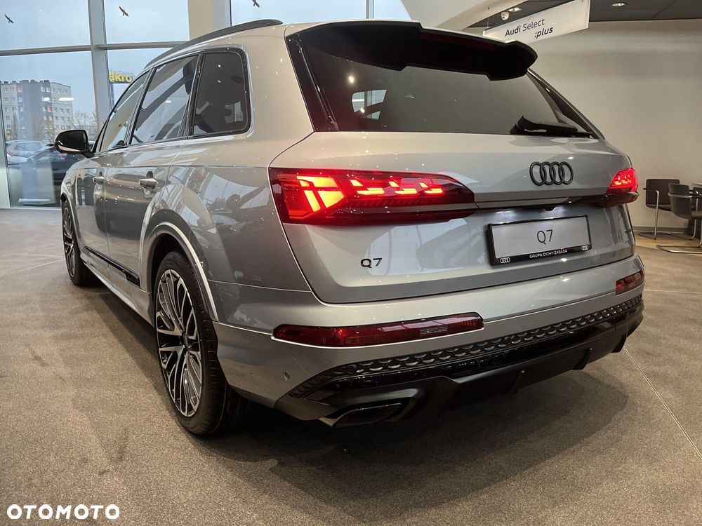 Audi Q7 - 30
