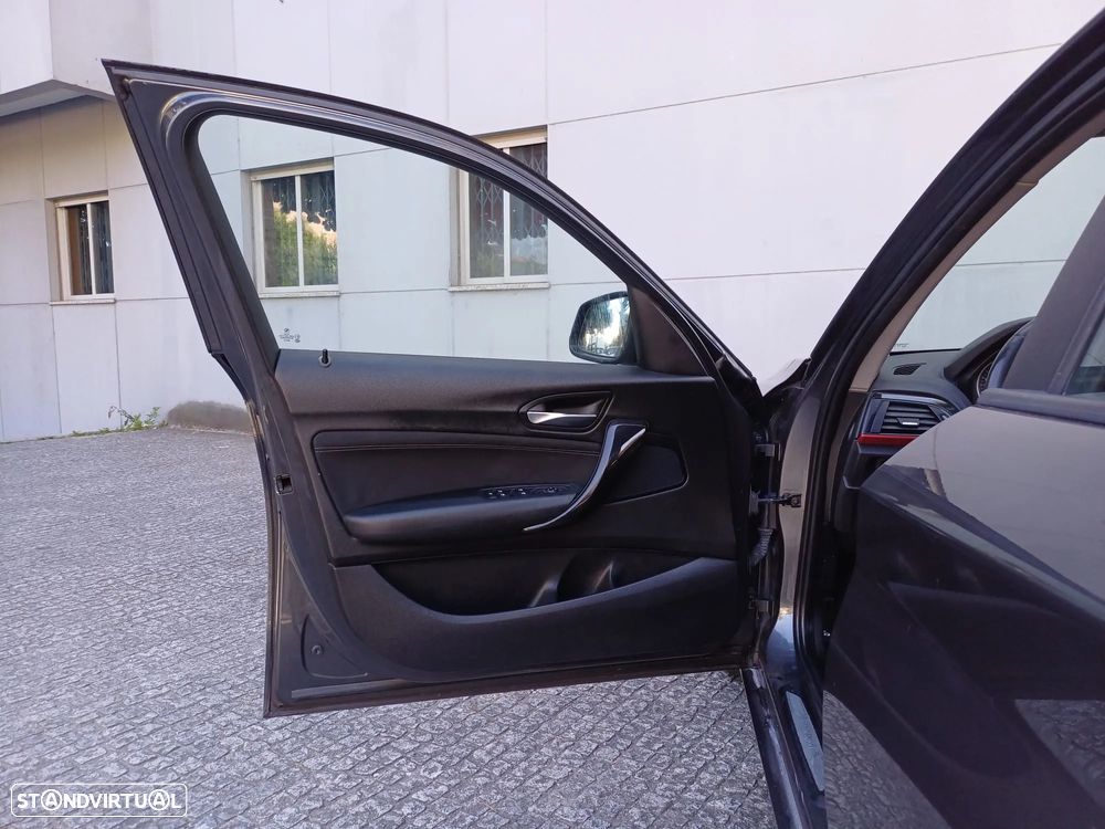 BMW 116 d EDynamics Line Sport - 18