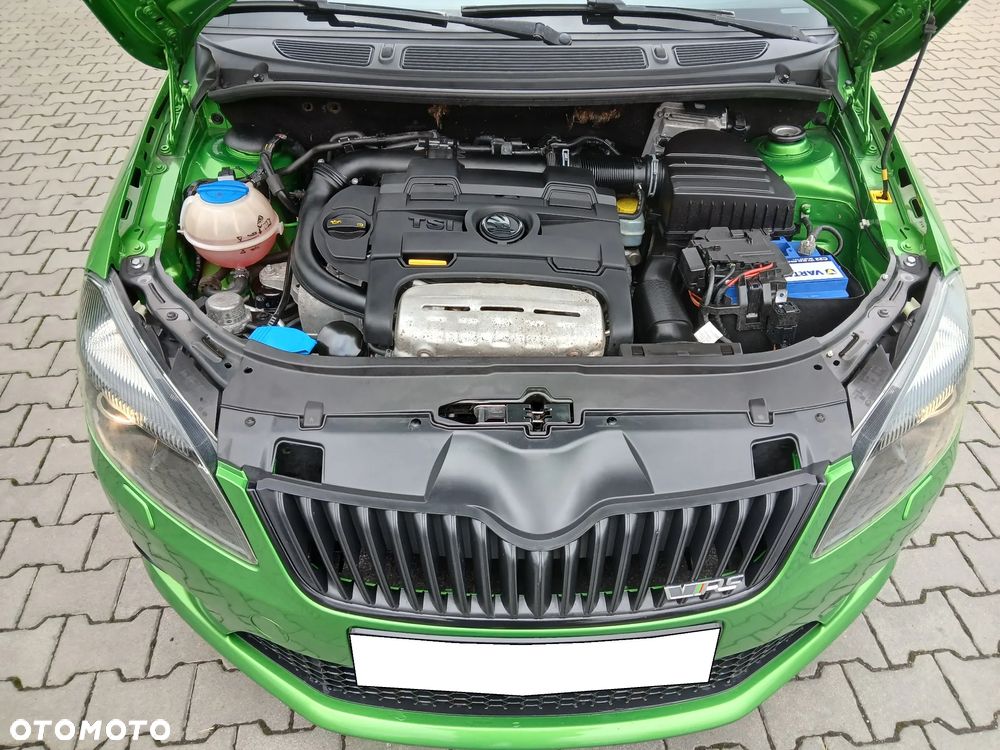 Skoda Fabia 1.4 TSI DSG RS - 7