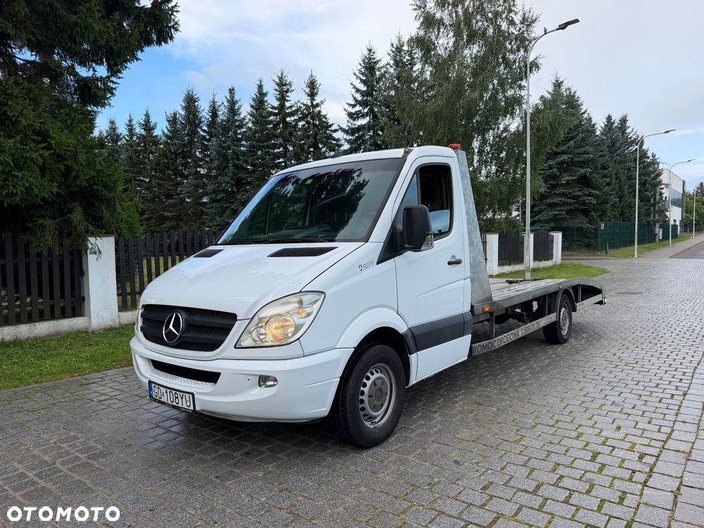 Mercedes-Benz Sprinter - 10