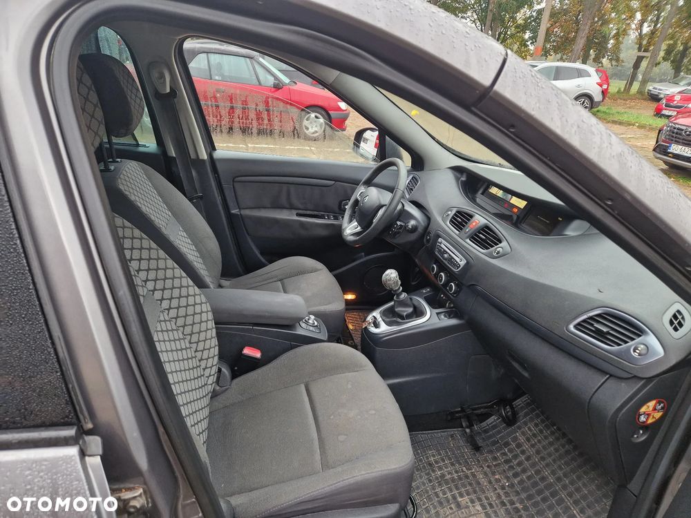 Renault Scenic 1.5dCi TomTom Edition - 5