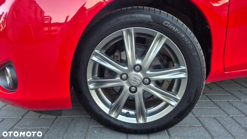 Toyota Yaris 1.33 VVT-i Club - 26