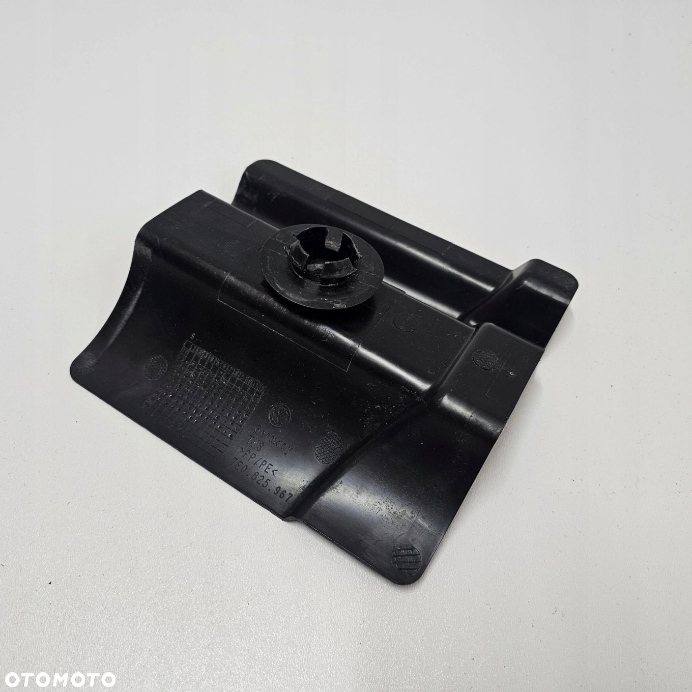 VW T5 LIFT osłona płyta podwozia podłogi lewy tył 7E0825967 - 1