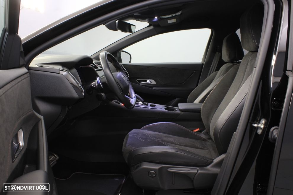 DS DS7 Crossback E-Tense Performance Line EAT8 - 25