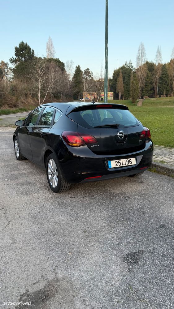 Opel Astra 1.7 CDTI Enjoy - 6