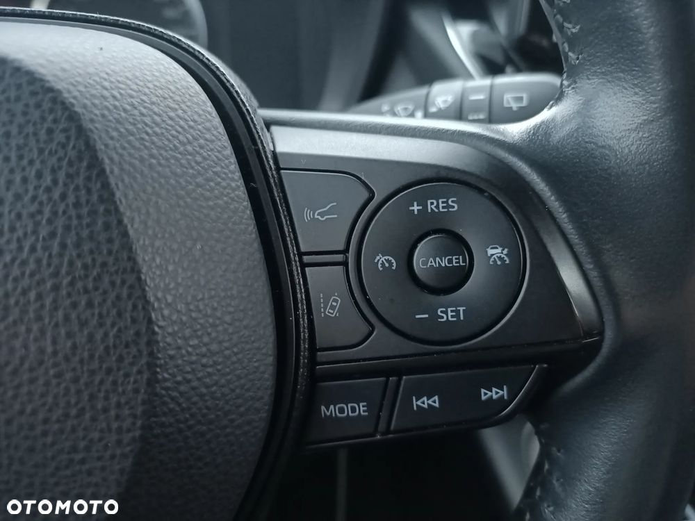 Toyota Corolla 1.8 Hybrid Active - 17