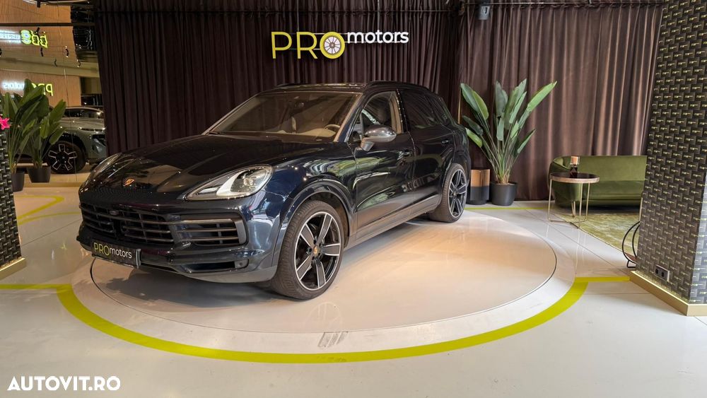 Porsche Cayenne - 7