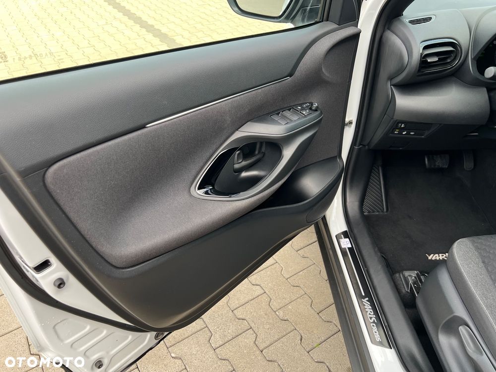 Toyota Yaris Cross 130 1.5 VVT-i Style - 31