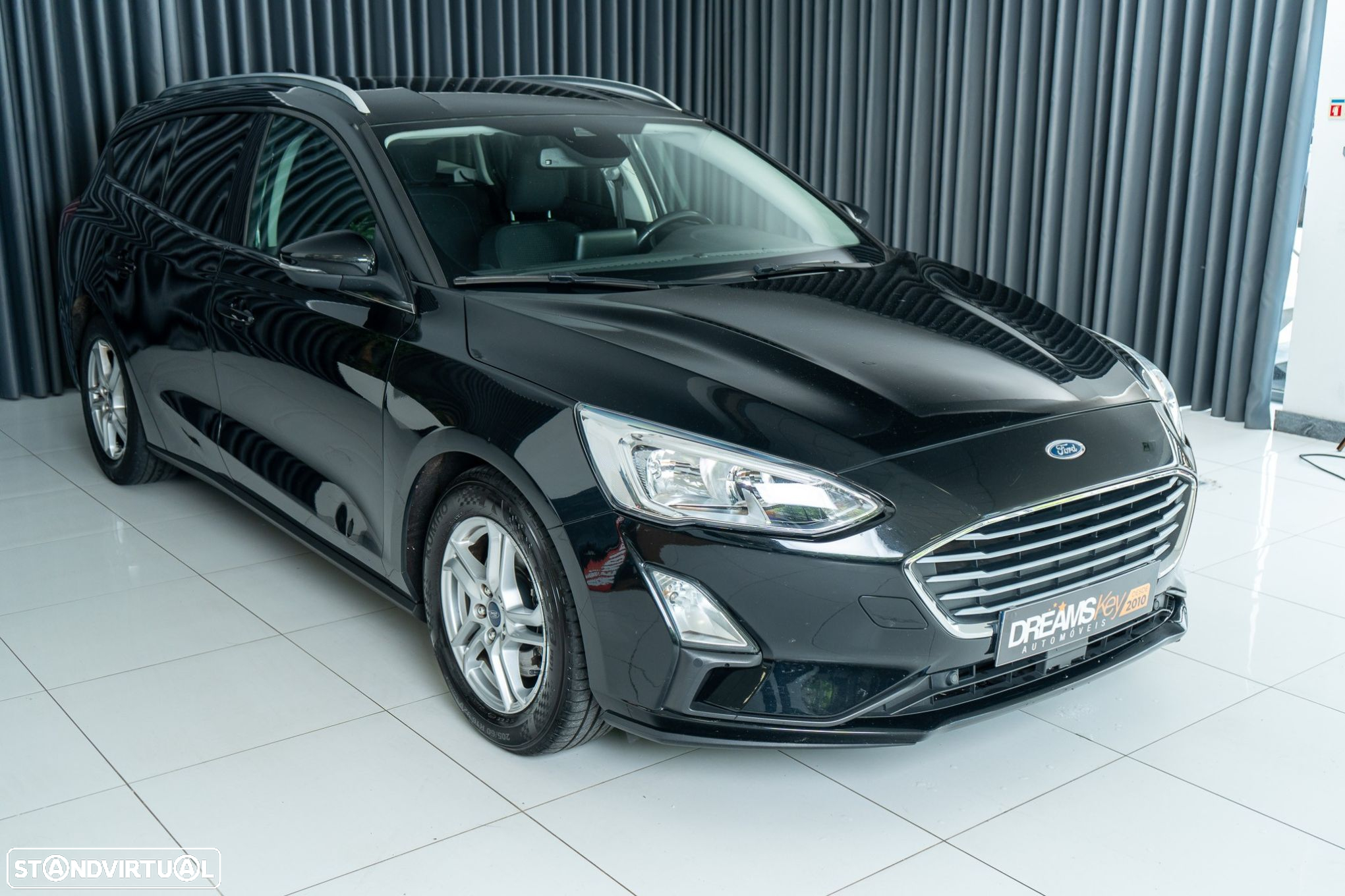 Ford Focus SW 1.5 TDCi EcoBlue Business - 10