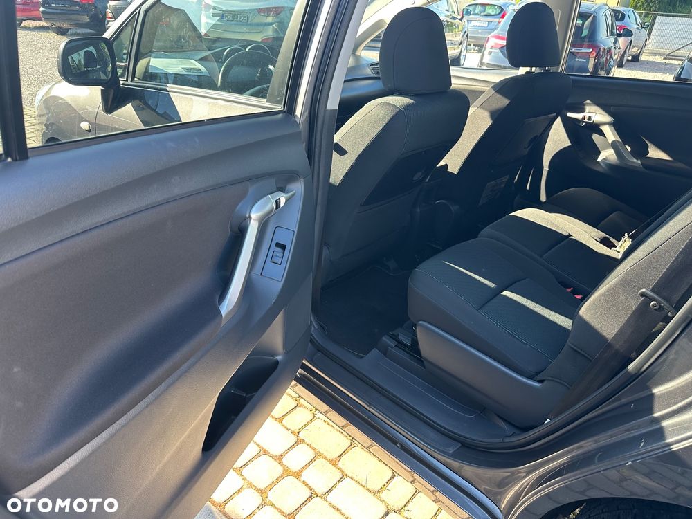 Toyota Verso 1.8 5-Sitzer Skyview Edition - 18