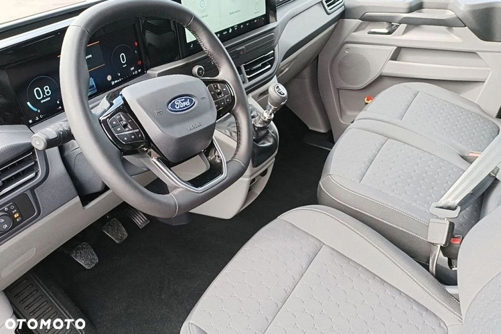 Ford Transit Custom - 12