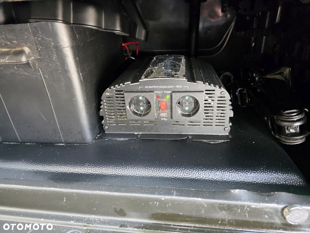 Ford TRANSIT CUSTOM 2,0 TDCI 130 KONNY DŁUGI L2H1 KLIMA LEDY GWARANCJA BOGATE WYPOSAŻENIE - 32