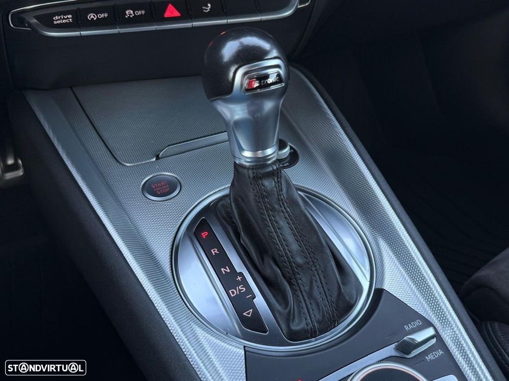 Audi TT Roadster 1.8 TFSi S-line S tronic - 16