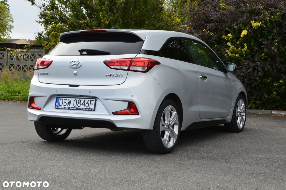 Hyundai i20 1.4 Premium - 15