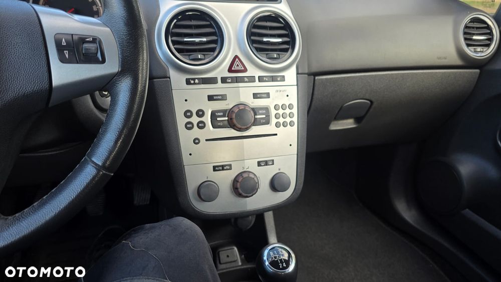 Opel Corsa 1.4 16V Active - 17