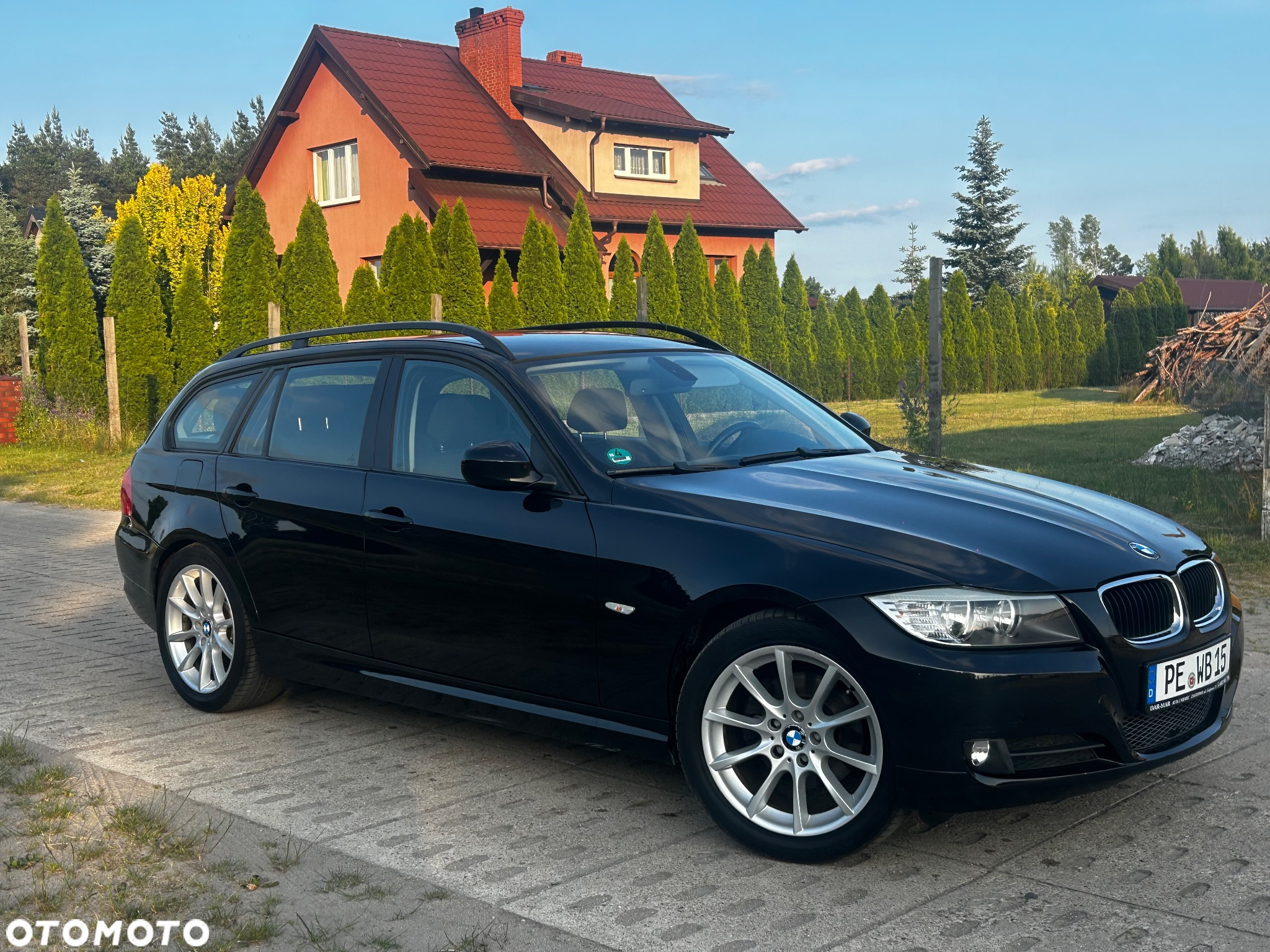 BMW Seria 3 318d Touring Luxury Line - 2