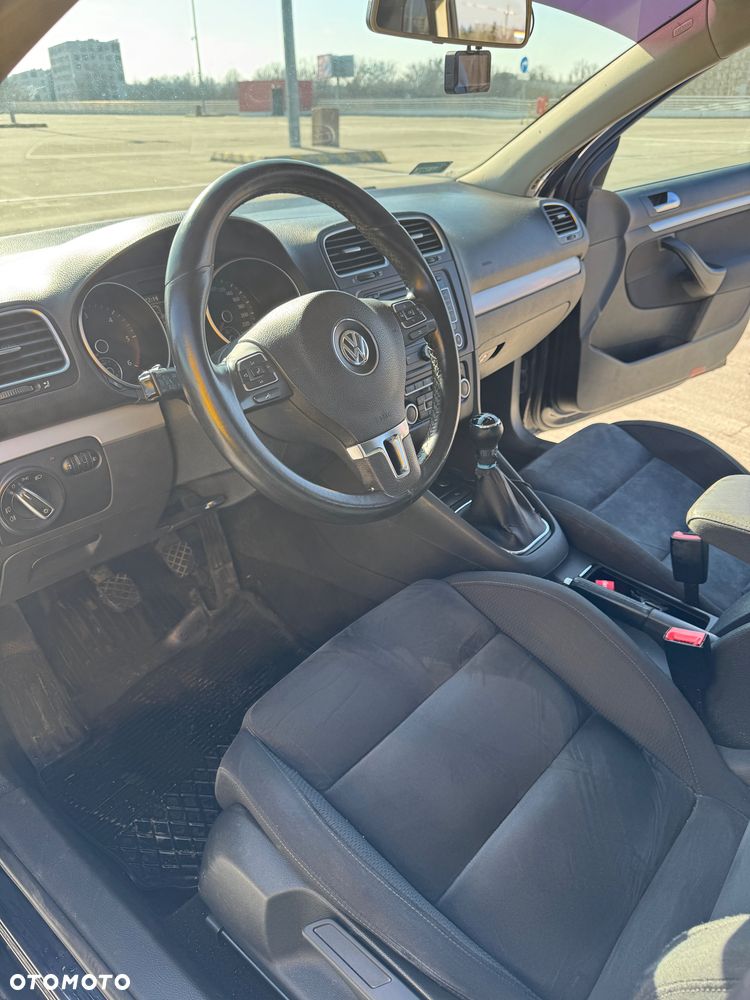 Volkswagen Golf - 5