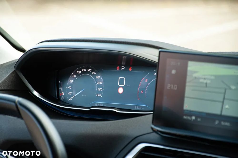 Peugeot 5008 2.0 BlueHDI GT S&S EAT8 - 16