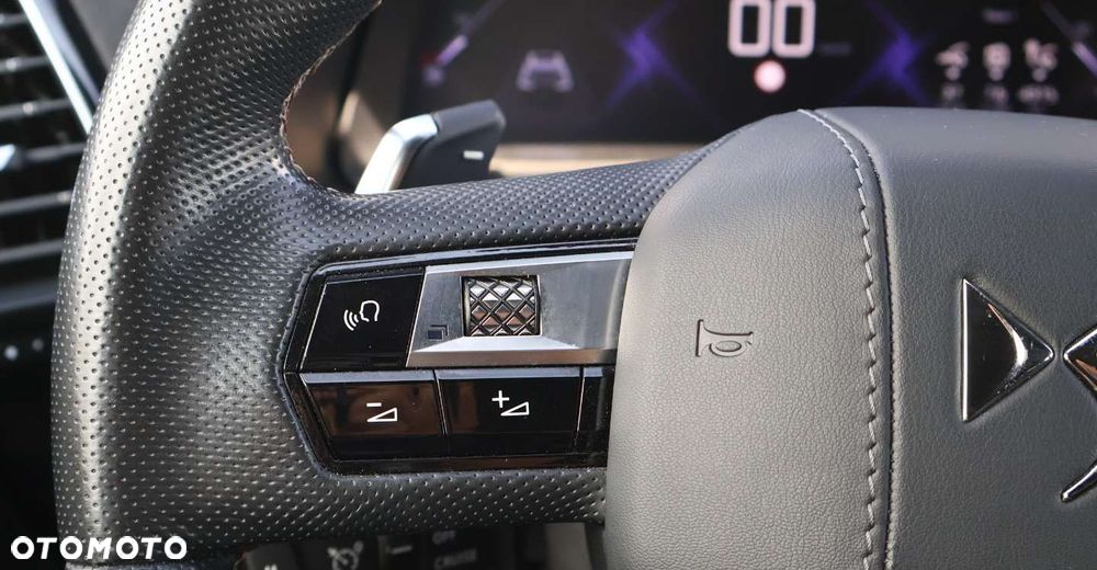 DS Automobiles DS 7 Crossback - 27