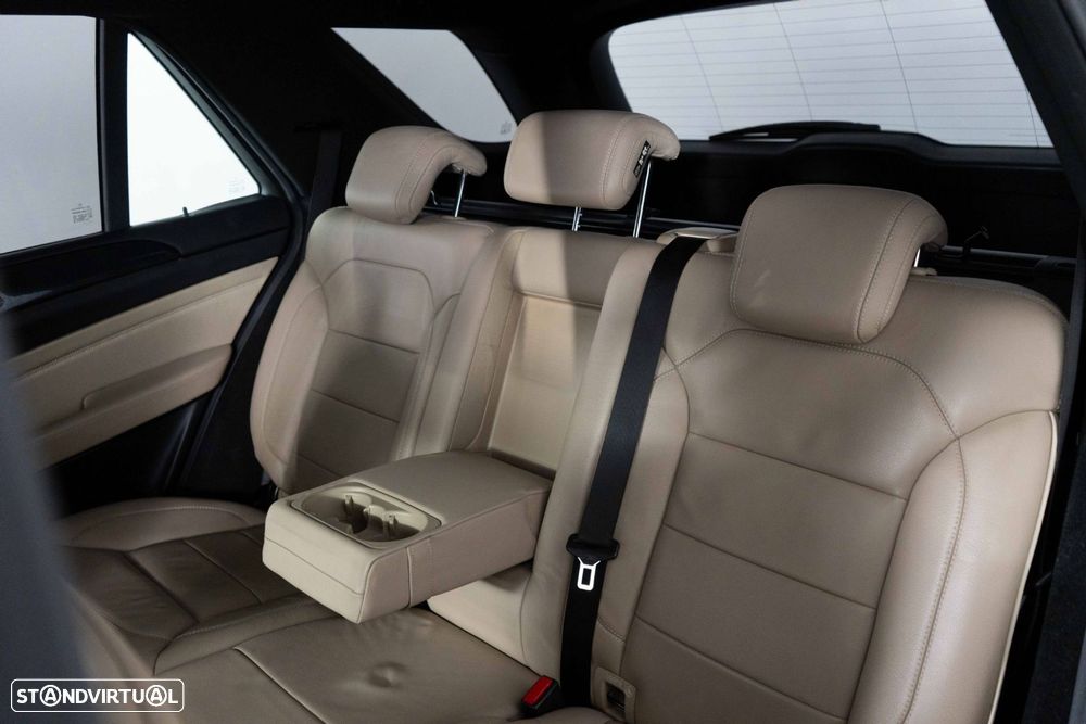 Mercedes-Benz ML 350 BlueTEC - 10