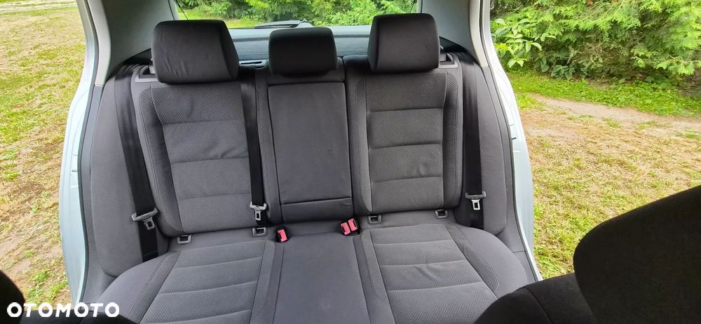 Volkswagen Golf 1.6 FSI Comfortline - 15