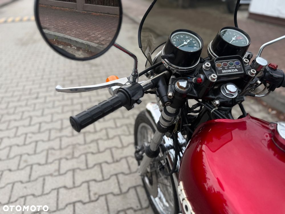 Honda CB - 22