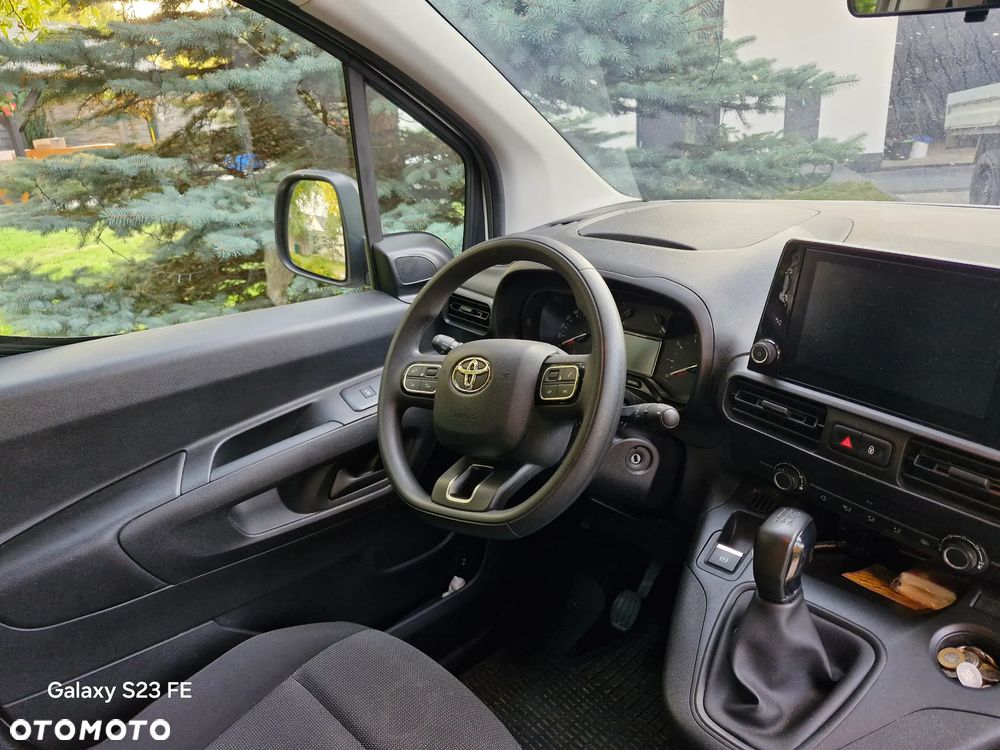 Toyota Proace City - 16