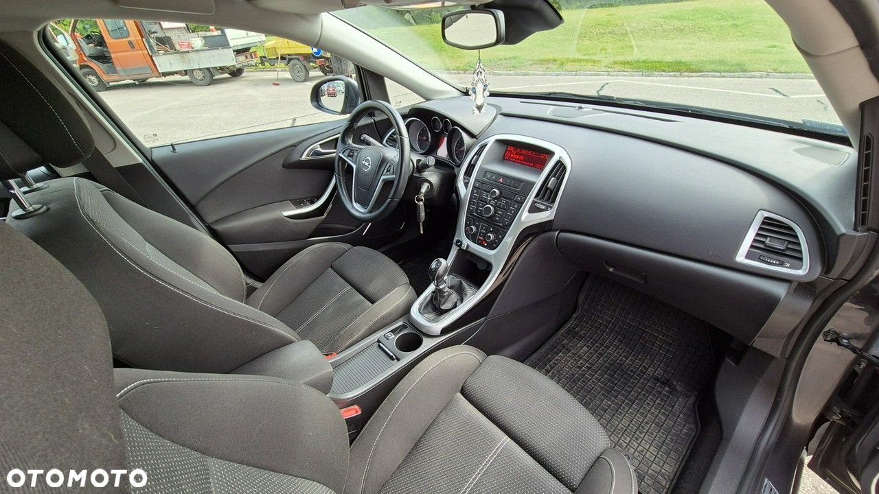 Opel Astra - 17