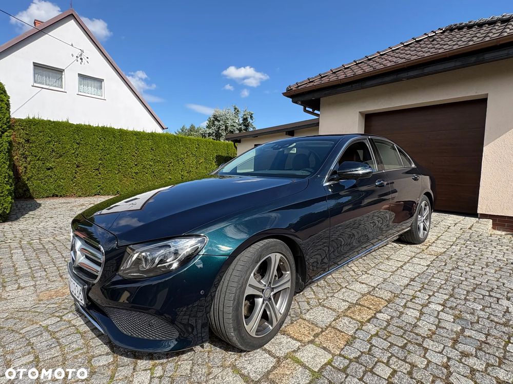 Mercedes-Benz Klasa E 200 d 9G-TRONIC - 11