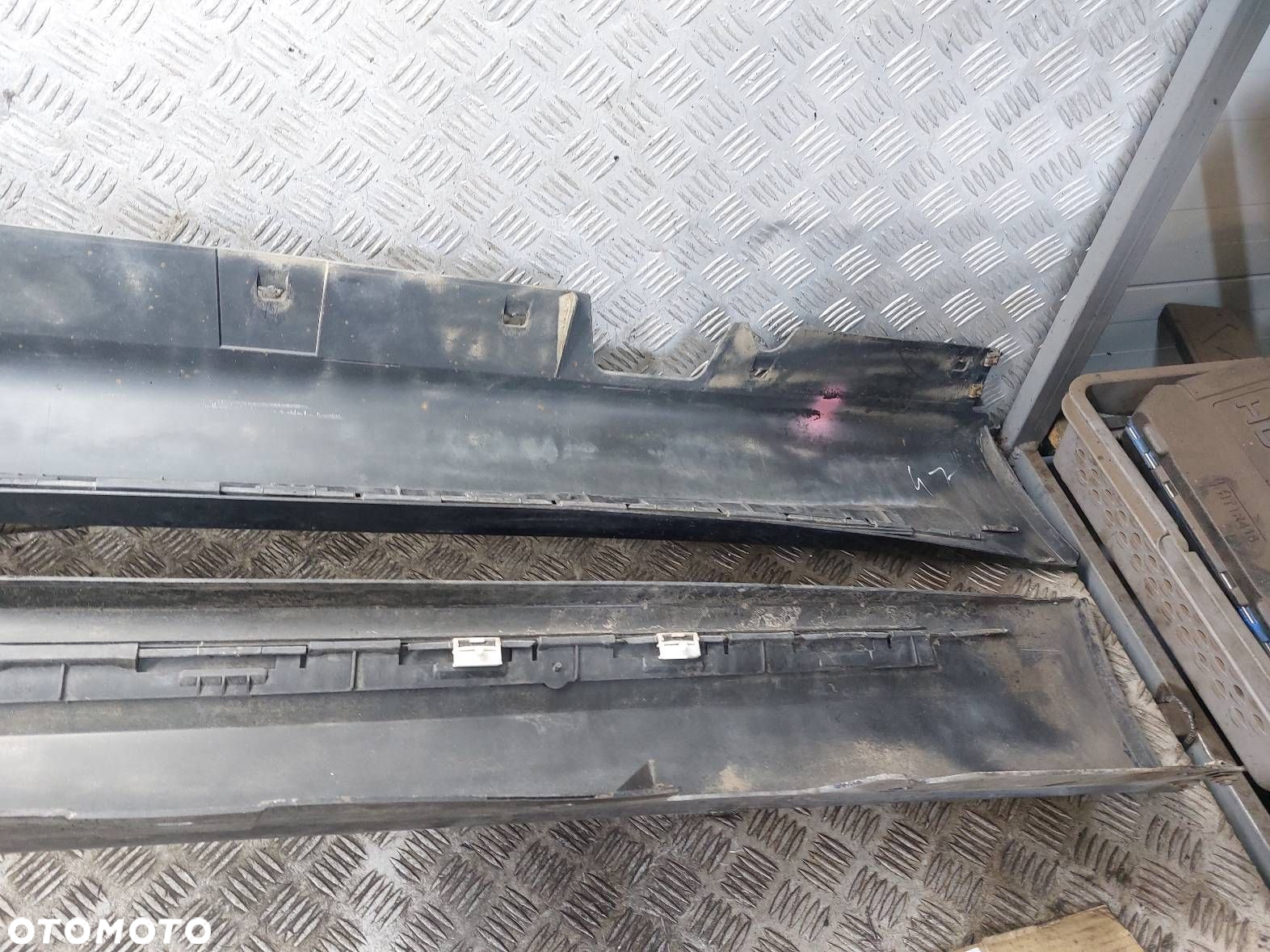 PRÓG NAKŁADKA LEWA + PRAWA BMW E90 416/9 7906508 7906507 - 10