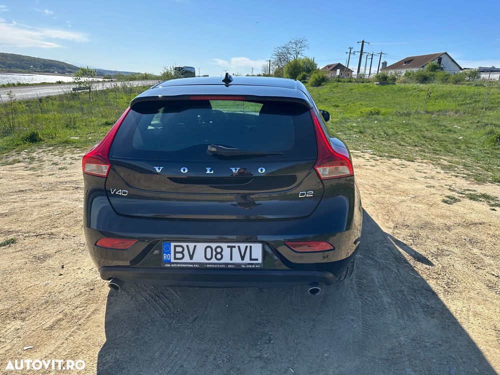 Volvo V40 D2 DRIVe Basic - 4